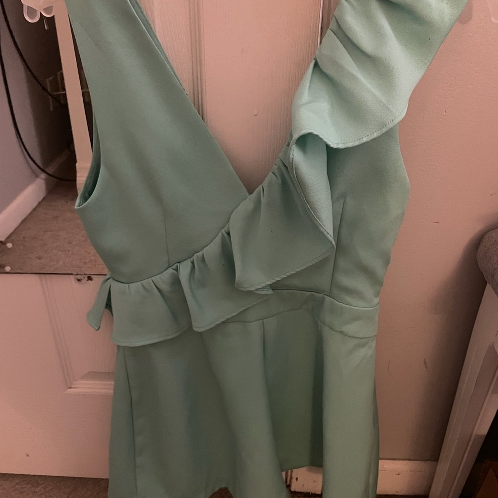 NEVER WORN. Mint green DO+BE romper. Great condition